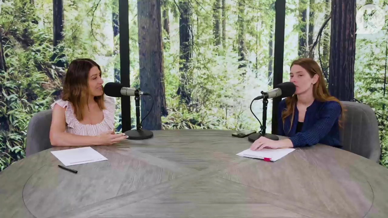 Ashley-Greene-dot-nl_TheTwilightEffectPostcast-Aflevering9NewMoonRewatchPart3of3-3458.jpg Ashley-Greene-dot-nl_TheTwilightEffectPostcast-Aflevering9NewMoonRewatchPart3of3-3458.jpg