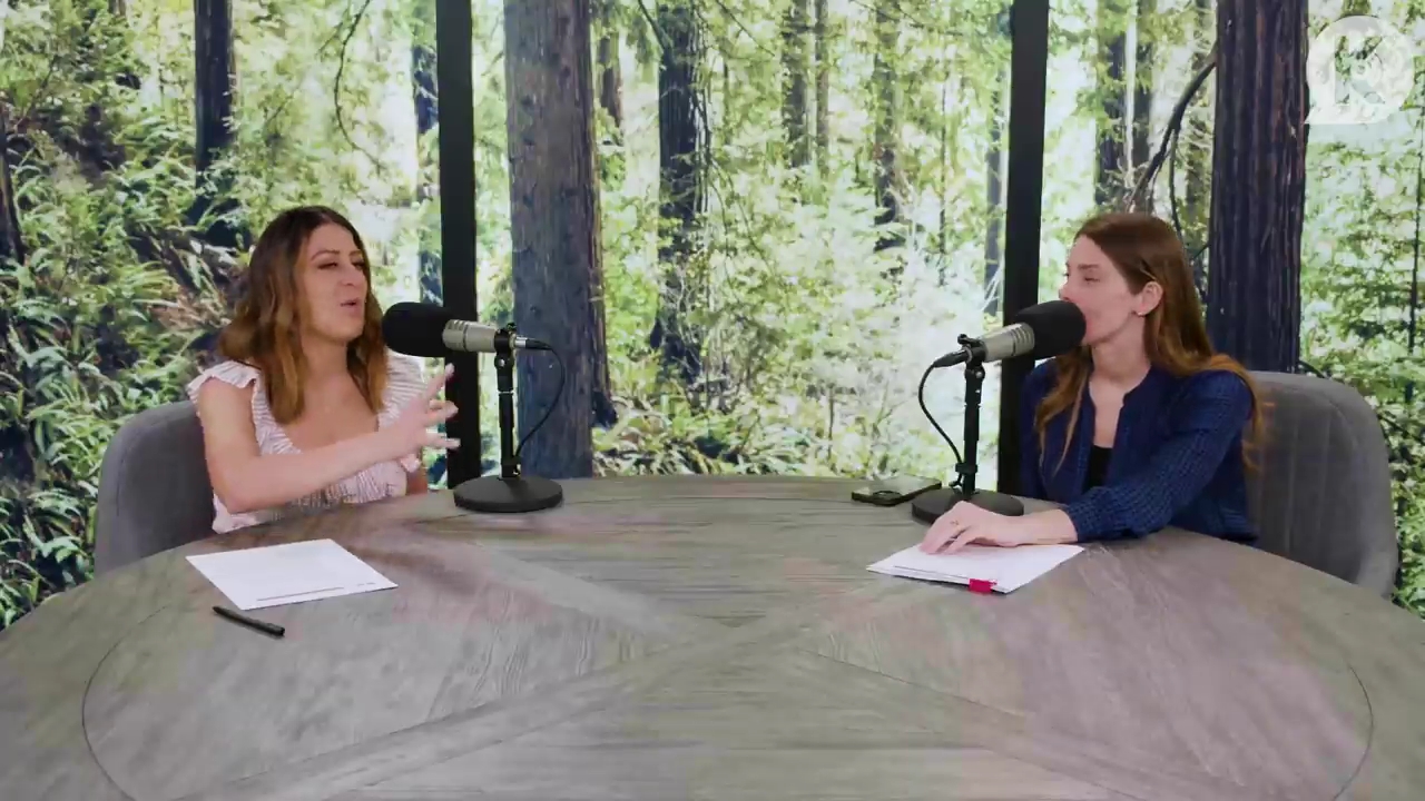 Ashley-Greene-dot-nl_TheTwilightEffectPostcast-Aflevering9NewMoonRewatchPart3of3-3459.jpg Ashley-Greene-dot-nl_TheTwilightEffectPostcast-Aflevering9NewMoonRewatchPart3of3-3459.jpg