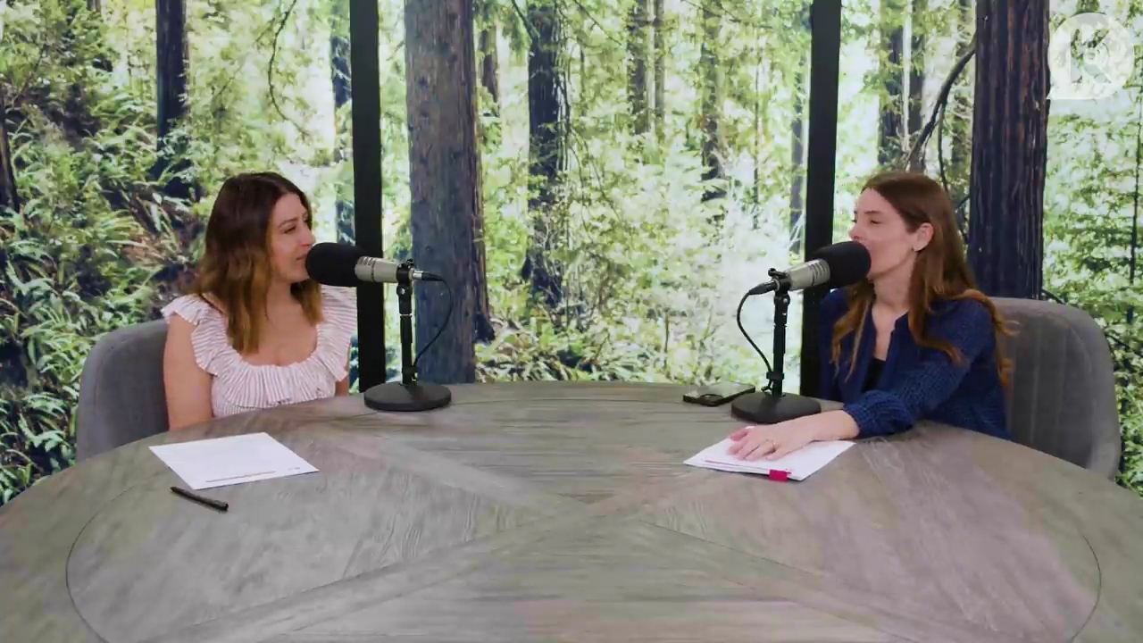 Ashley-Greene-dot-nl_TheTwilightEffectPostcast-Aflevering9NewMoonRewatchPart3of3-3728.jpg Ashley-Greene-dot-nl_TheTwilightEffectPostcast-Aflevering9NewMoonRewatchPart3of3-3728.jpg