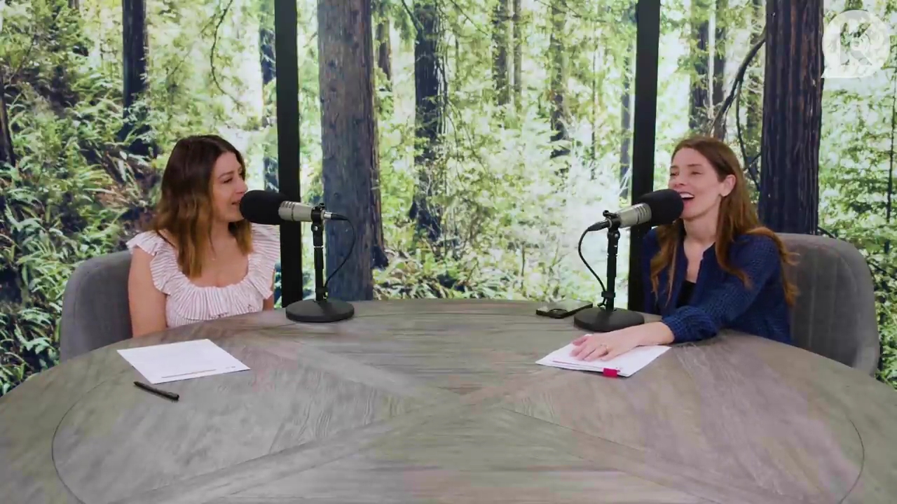 Ashley-Greene-dot-nl_TheTwilightEffectPostcast-Aflevering9NewMoonRewatchPart3of3-3729.jpg Ashley-Greene-dot-nl_TheTwilightEffectPostcast-Aflevering9NewMoonRewatchPart3of3-3729.jpg