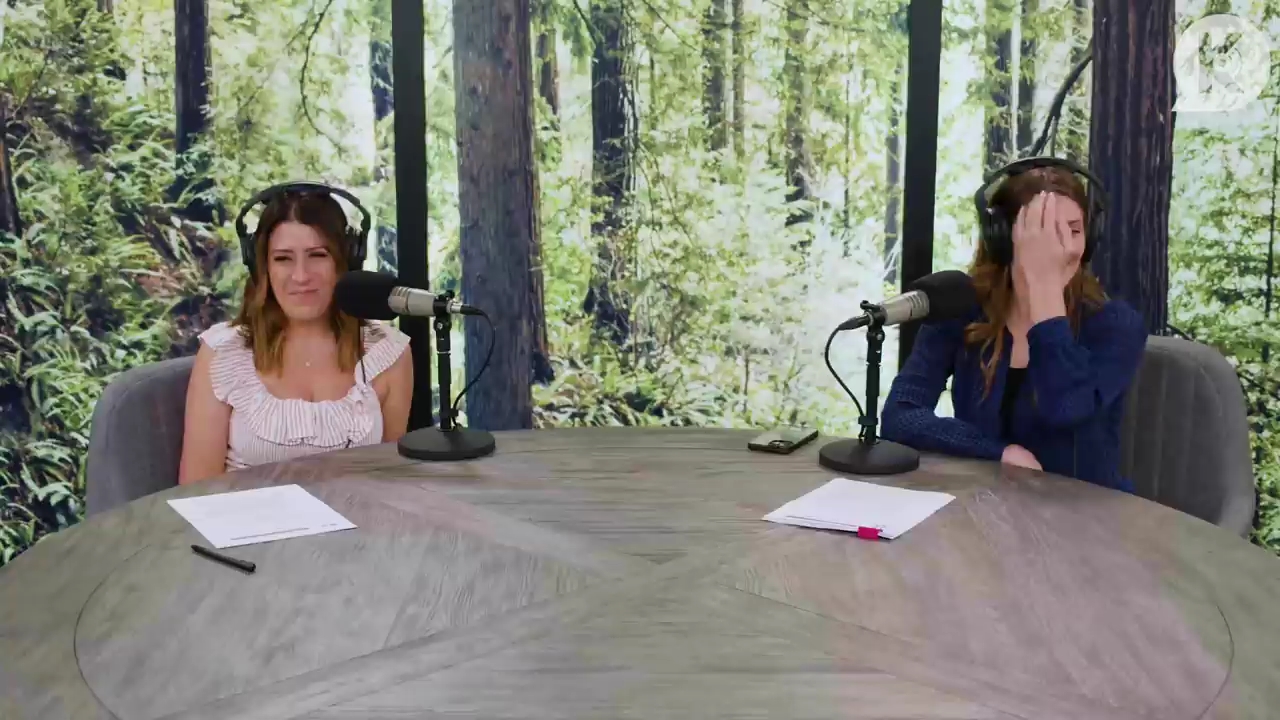 Ashley-Greene-dot-nl_TheTwilightEffectPostcast-Aflevering9NewMoonRewatchPart3of3-3759.jpg Ashley-Greene-dot-nl_TheTwilightEffectPostcast-Aflevering9NewMoonRewatchPart3of3-3759.jpg