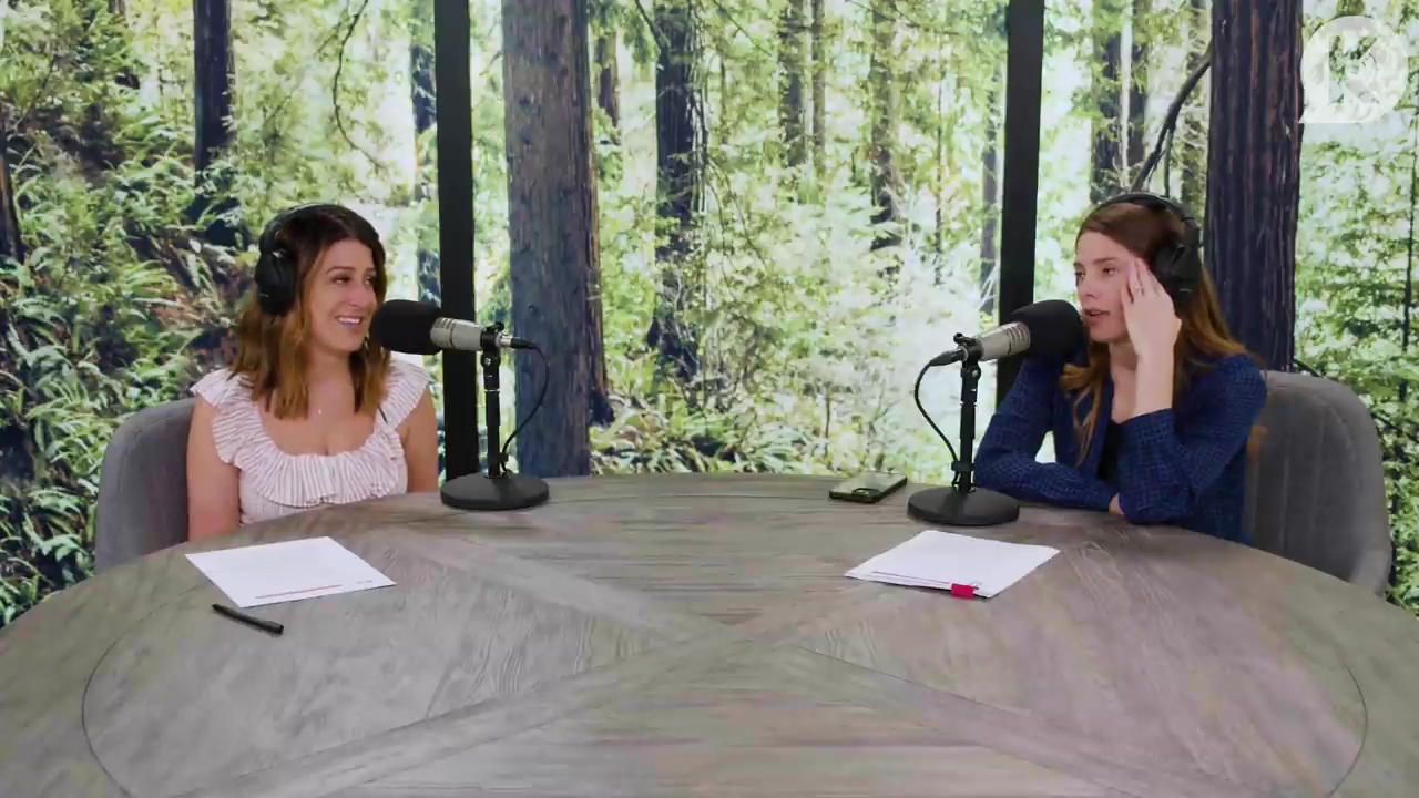 Ashley-Greene-dot-nl_TheTwilightEffectPostcast-Aflevering9NewMoonRewatchPart3of3-3776.jpg Ashley-Greene-dot-nl_TheTwilightEffectPostcast-Aflevering9NewMoonRewatchPart3of3-3776.jpg