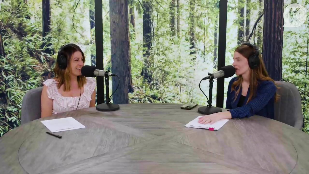 Ashley-Greene-dot-nl_TheTwilightEffectPostcast-Aflevering9NewMoonRewatchPart3of3-3934.jpg Ashley-Greene-dot-nl_TheTwilightEffectPostcast-Aflevering9NewMoonRewatchPart3of3-3934.jpg