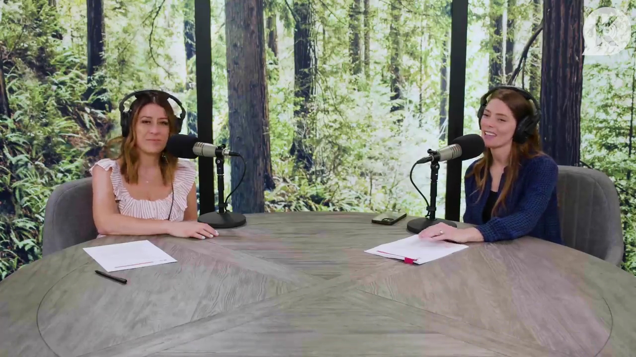 Ashley-Greene-dot-nl_TheTwilightEffectPostcast-Aflevering9NewMoonRewatchPart3of3-4286.jpg Ashley-Greene-dot-nl_TheTwilightEffectPostcast-Aflevering9NewMoonRewatchPart3of3-4286.jpg