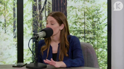 Ashley-Greene-dot-nl_TheTwilightEffectPostcast-Aflevering9NewMoonRewatchPart3of3-3282.jpg