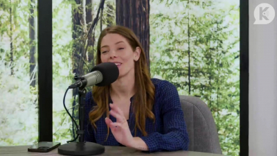 Ashley-Greene-dot-nl_TheTwilightEffectPostcast-Aflevering9NewMoonRewatchPart3of3-3288.jpg