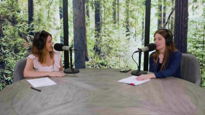 Ashley-Greene-dot-nl_TheTwilightEffectPostcast-Aflevering9NewMoonRewatchPart3of3-4234.jpg