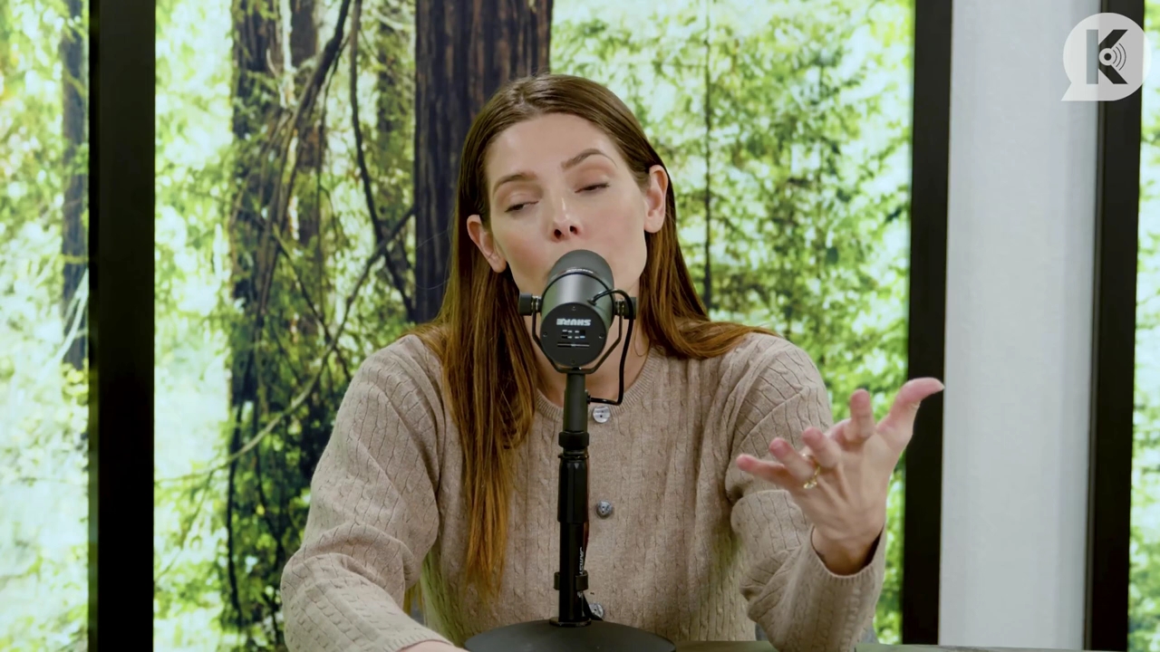 Ashley-Greene-dot-nl_TheTwilightEffect-TwiliightRewatchtPart3of3-0137.jpg Ashley-Greene-dot-nl_TheTwilightEffect-TwiliightRewatchtPart3of3-0137.jpg