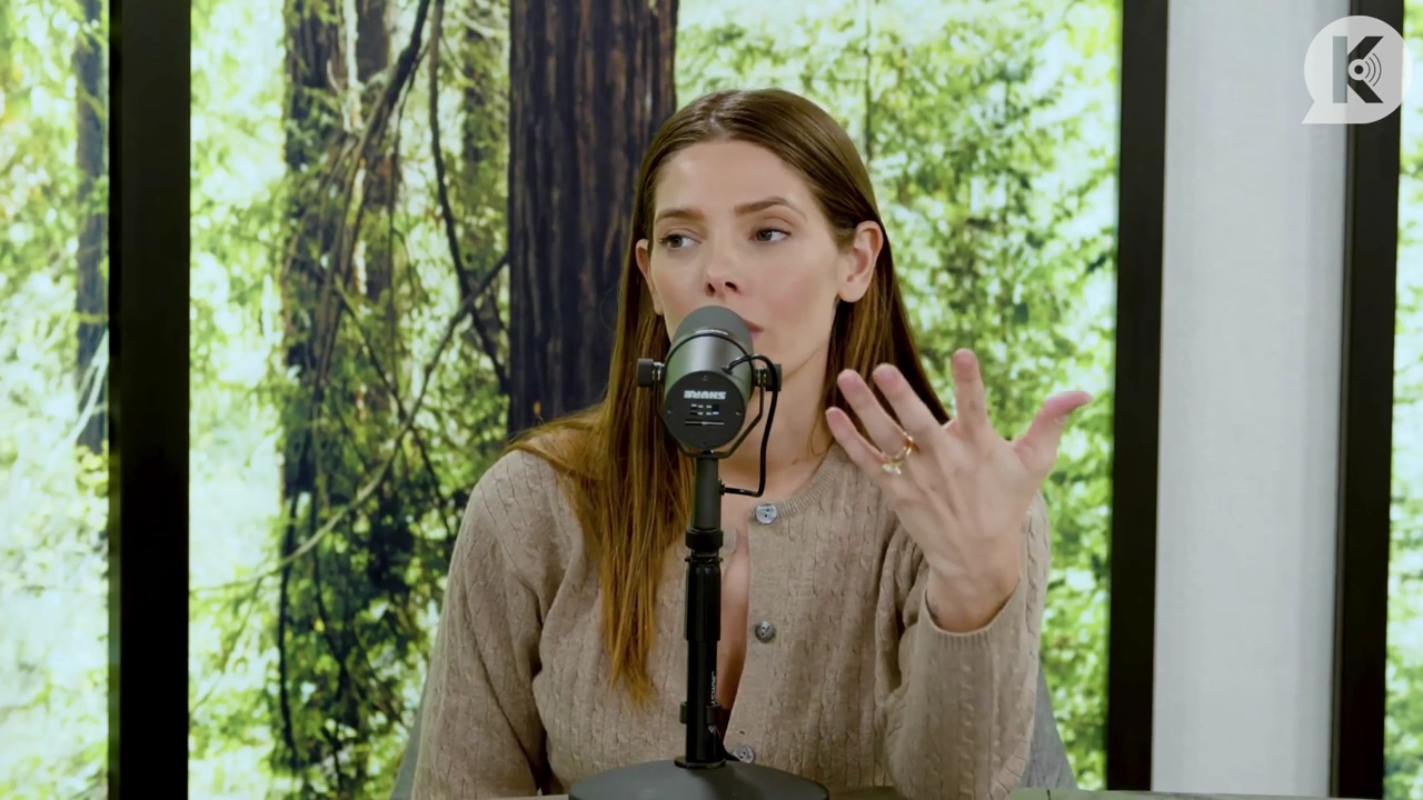 Ashley-Greene-dot-nl_TheTwilightEffect-TwiliightRewatchtPart3of3-0208.jpg Ashley-Greene-dot-nl_TheTwilightEffect-TwiliightRewatchtPart3of3-0208.jpg