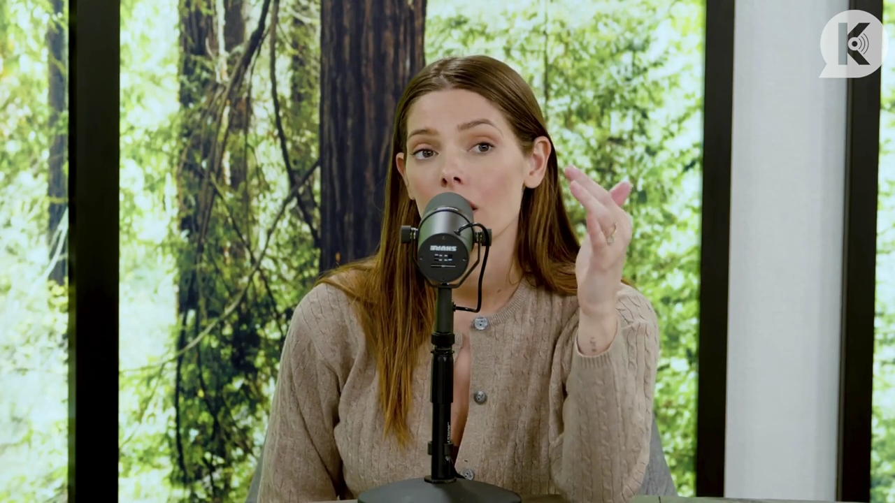 Ashley-Greene-dot-nl_TheTwilightEffect-TwiliightRewatchtPart3of3-0210.jpg Ashley-Greene-dot-nl_TheTwilightEffect-TwiliightRewatchtPart3of3-0210.jpg