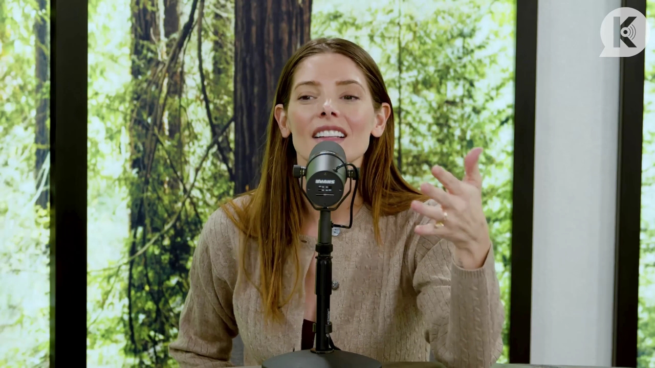 Ashley-Greene-dot-nl_TheTwilightEffect-TwiliightRewatchtPart3of3-0411.jpg Ashley-Greene-dot-nl_TheTwilightEffect-TwiliightRewatchtPart3of3-0411.jpg