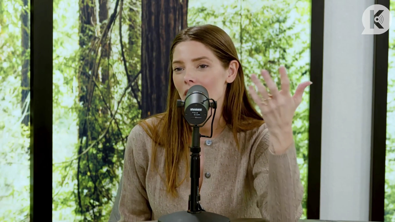 Ashley-Greene-dot-nl_TheTwilightEffect-TwiliightRewatchtPart3of3-0414.jpg Ashley-Greene-dot-nl_TheTwilightEffect-TwiliightRewatchtPart3of3-0414.jpg