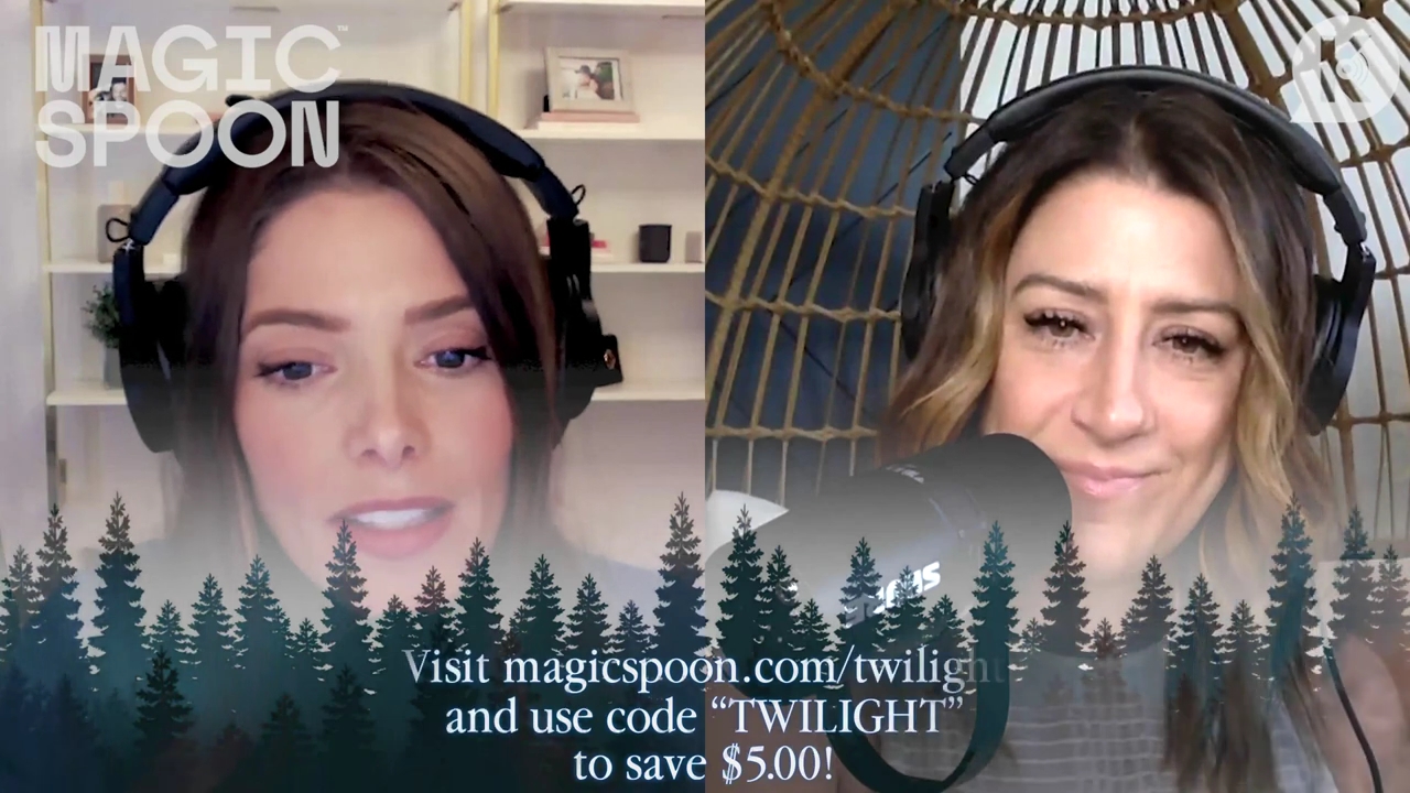 Ashley-Greene-dot-nl_TheTwilightEffect-TwiliightRewatchtPart3of3-0783.jpg