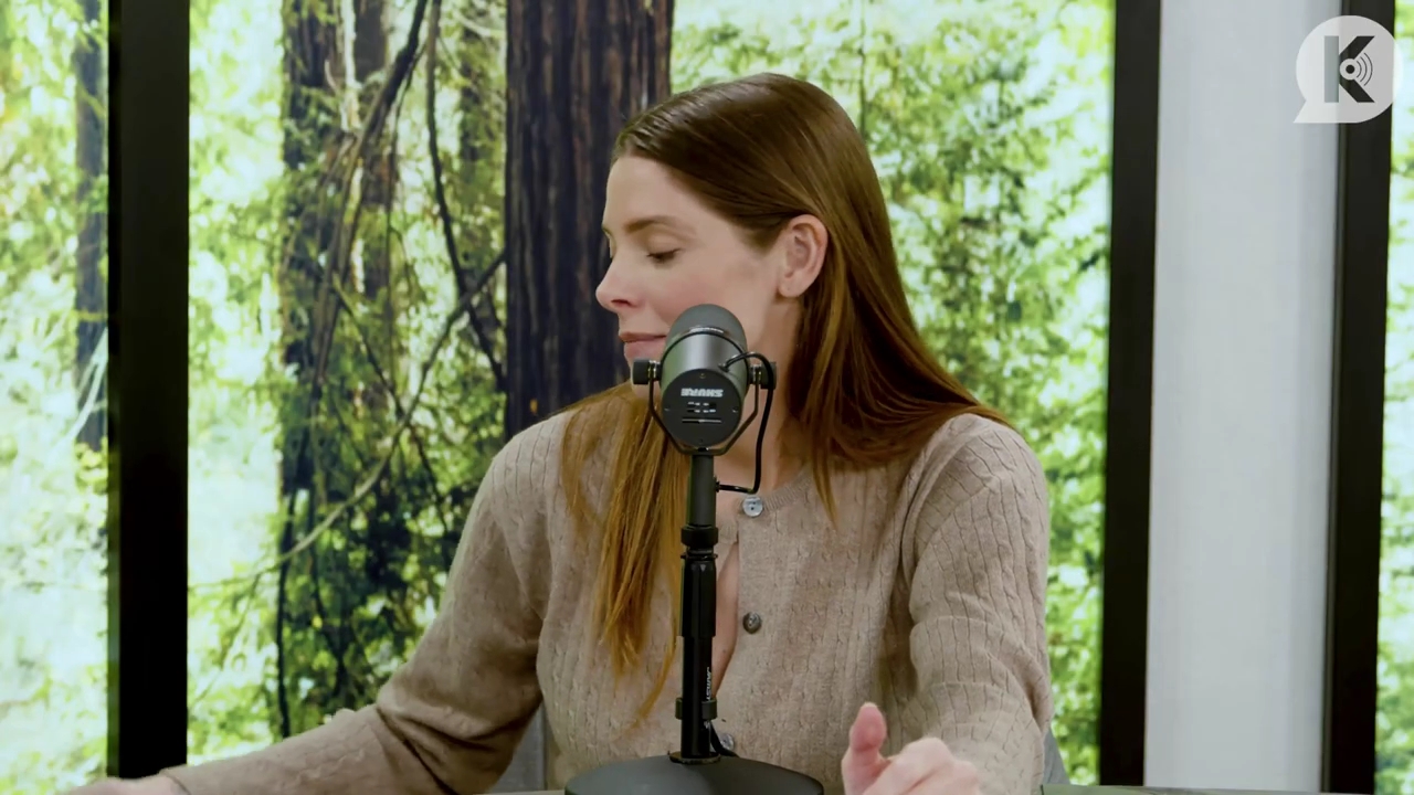 Ashley-Greene-dot-nl_TheTwilightEffect-TwiliightRewatchtPart3of3-1021.jpg Ashley-Greene-dot-nl_TheTwilightEffect-TwiliightRewatchtPart3of3-1021.jpg