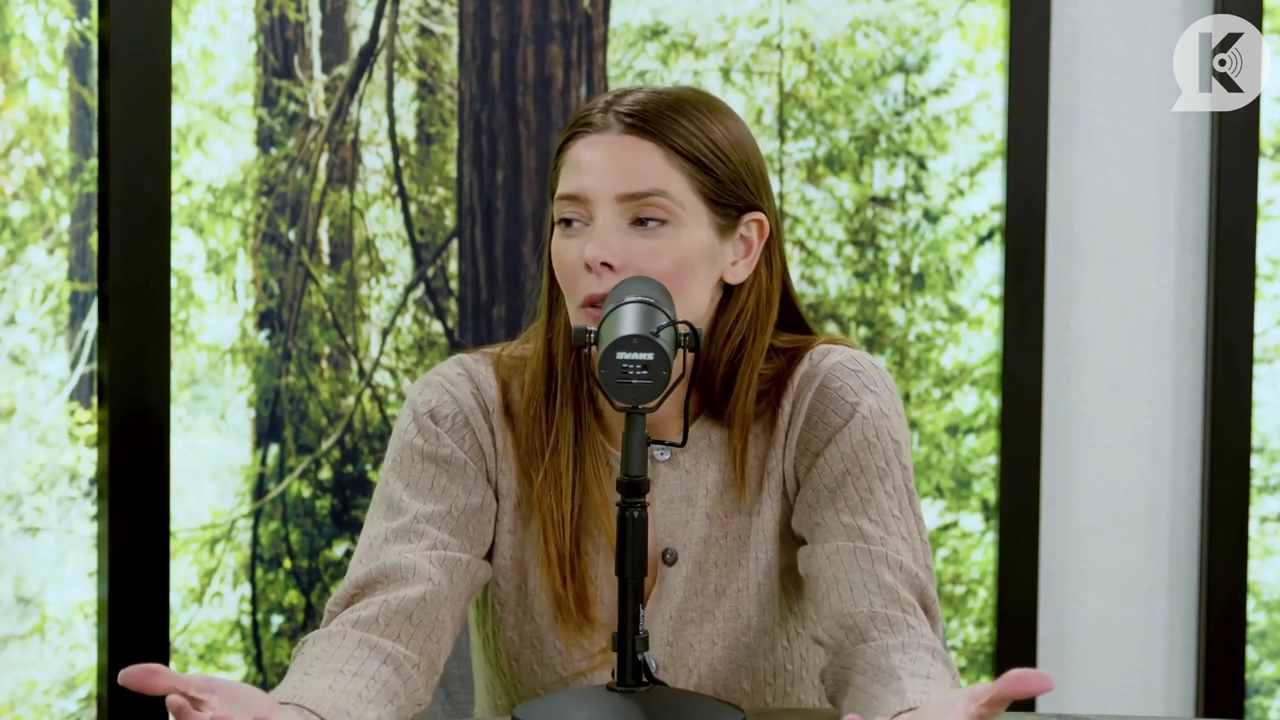 Ashley-Greene-dot-nl_TheTwilightEffect-TwiliightRewatchtPart3of3-1040.jpg Ashley-Greene-dot-nl_TheTwilightEffect-TwiliightRewatchtPart3of3-1040.jpg