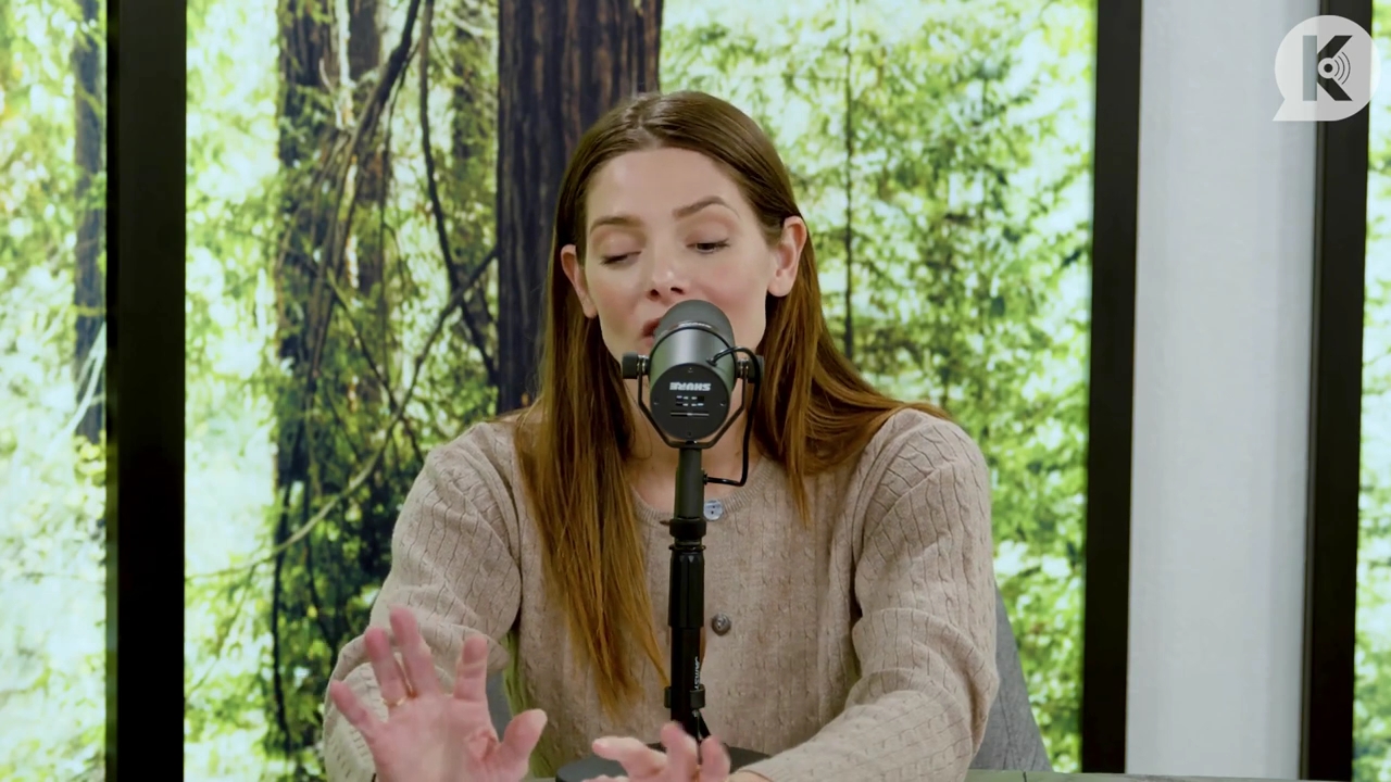 Ashley-Greene-dot-nl_TheTwilightEffect-TwiliightRewatchtPart3of3-1112.jpg Ashley-Greene-dot-nl_TheTwilightEffect-TwiliightRewatchtPart3of3-1112.jpg