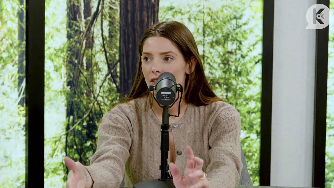 Ashley-Greene-dot-nl_TheTwilightEffect-TwiliightRewatchtPart3of3-1308.jpg Ashley-Greene-dot-nl_TheTwilightEffect-TwiliightRewatchtPart3of3-1308.jpg