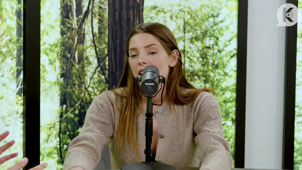 Ashley-Greene-dot-nl_TheTwilightEffect-TwiliightRewatchtPart3of3-1622.jpg Ashley-Greene-dot-nl_TheTwilightEffect-TwiliightRewatchtPart3of3-1622.jpg