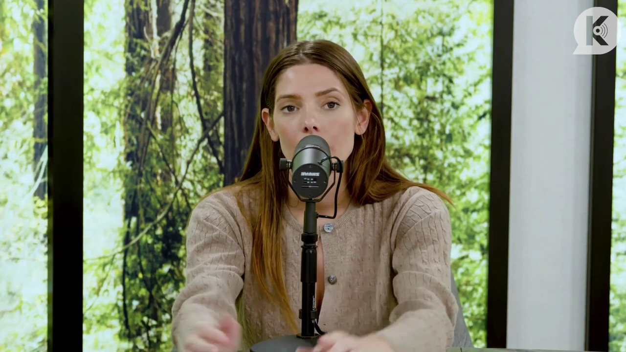 Ashley-Greene-dot-nl_TheTwilightEffect-TwiliightRewatchtPart3of3-1945.jpg Ashley-Greene-dot-nl_TheTwilightEffect-TwiliightRewatchtPart3of3-1945.jpg