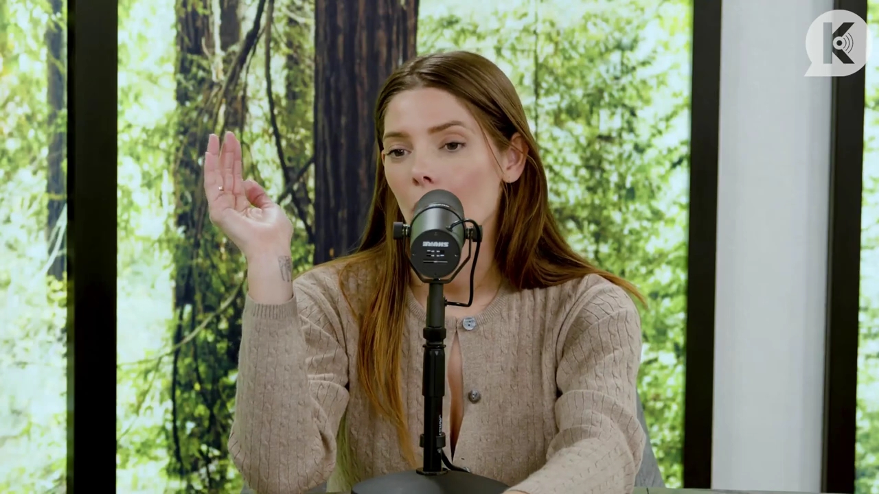 Ashley-Greene-dot-nl_TheTwilightEffect-TwiliightRewatchtPart3of3-1971.jpg Ashley-Greene-dot-nl_TheTwilightEffect-TwiliightRewatchtPart3of3-1971.jpg