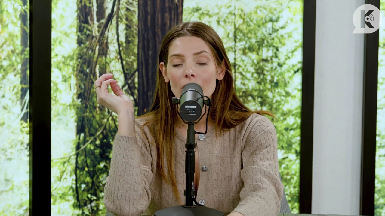 Ashley-Greene-dot-nl_TheTwilightEffect-TwiliightRewatchtPart3of3-2115.jpg Ashley-Greene-dot-nl_TheTwilightEffect-TwiliightRewatchtPart3of3-2115.jpg