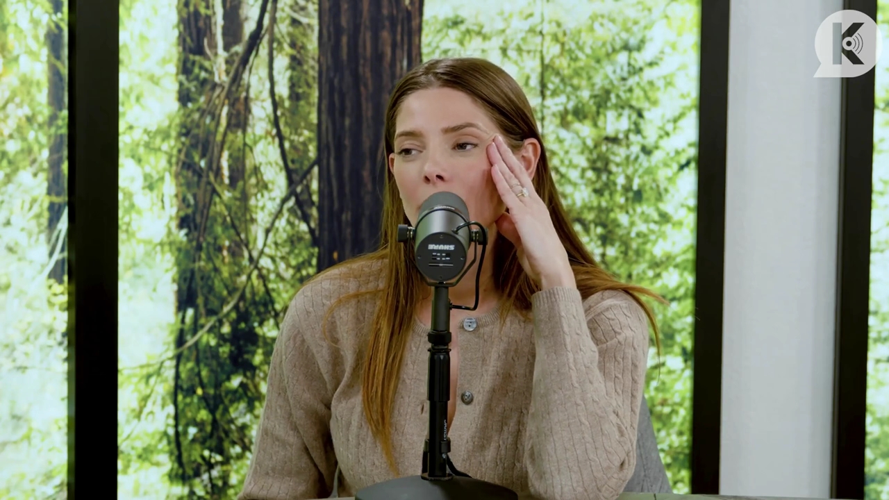 Ashley-Greene-dot-nl_TheTwilightEffect-TwiliightRewatchtPart3of3-2155.jpg Ashley-Greene-dot-nl_TheTwilightEffect-TwiliightRewatchtPart3of3-2155.jpg