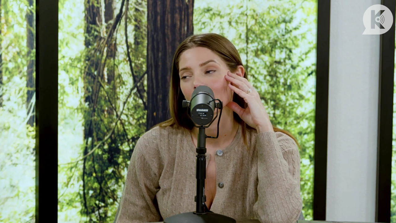 Ashley-Greene-dot-nl_TheTwilightEffect-TwiliightRewatchtPart3of3-2836.jpg