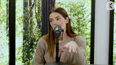 Ashley-Greene-dot-nl_TheTwilightEffect-TwiliightRewatchtPart3of3-0265.jpg