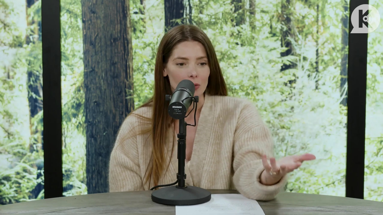 Ashley-Greene-dot-nl_TheTwilightEffect-Aflevering4KellanLutz0613.jpg Ashley-Greene-dot-nl_TheTwilightEffect-Aflevering4KellanLutz0613.jpg