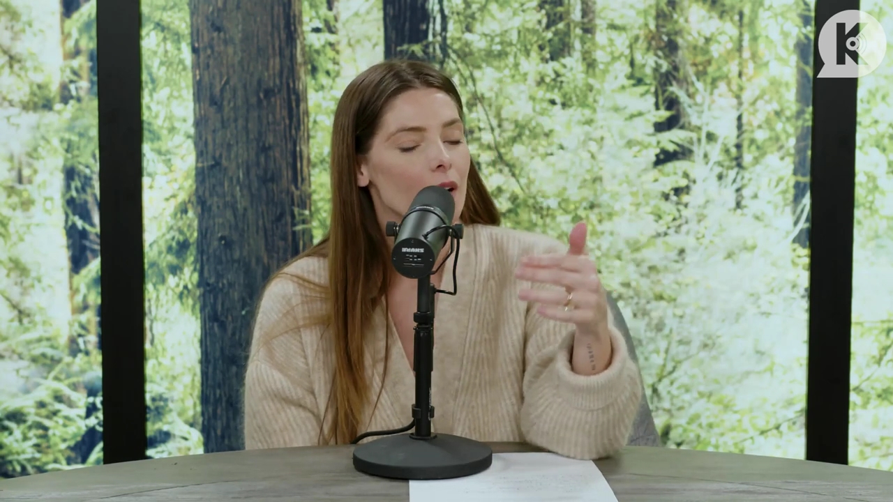 Ashley-Greene-dot-nl_TheTwilightEffect-Aflevering4KellanLutz0616.jpg Ashley-Greene-dot-nl_TheTwilightEffect-Aflevering4KellanLutz0616.jpg