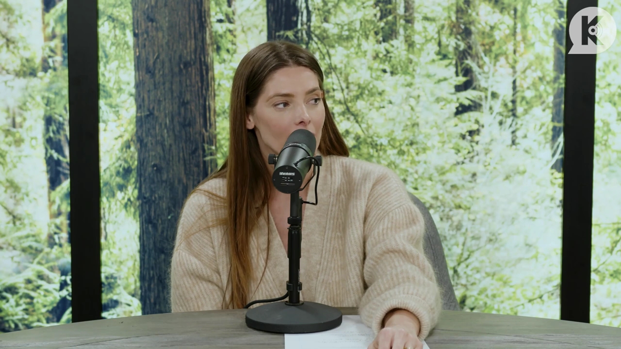 Ashley-Greene-dot-nl_TheTwilightEffect-Aflevering4KellanLutz0623.jpg Ashley-Greene-dot-nl_TheTwilightEffect-Aflevering4KellanLutz0623.jpg