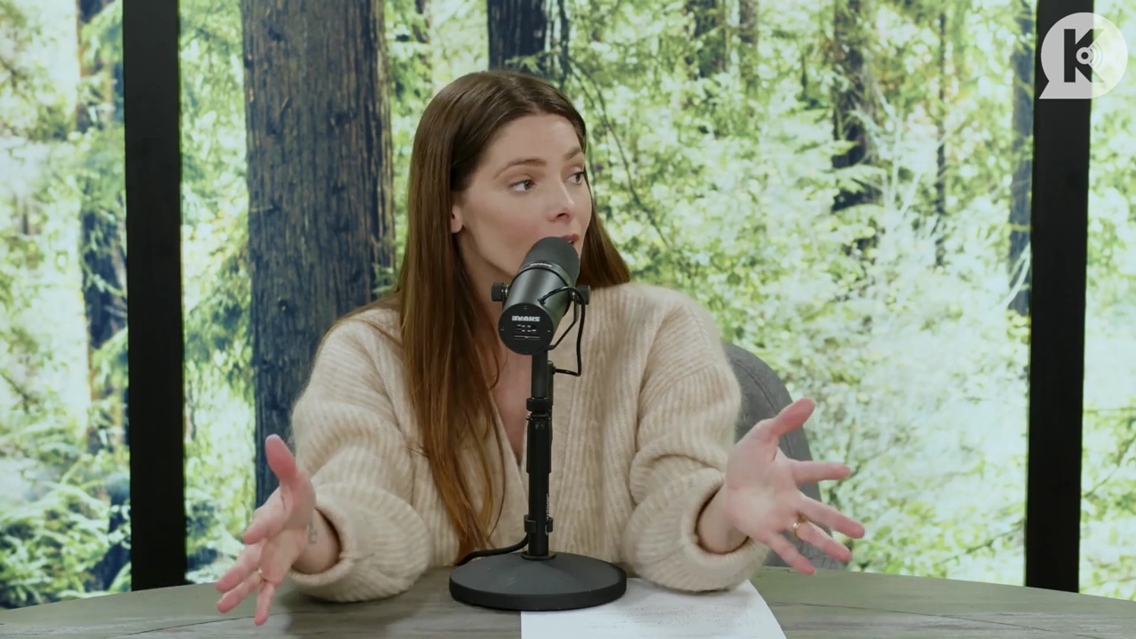 Ashley-Greene-dot-nl_TheTwilightEffect-Aflevering4KellanLutz0703.jpg Ashley-Greene-dot-nl_TheTwilightEffect-Aflevering4KellanLutz0703.jpg