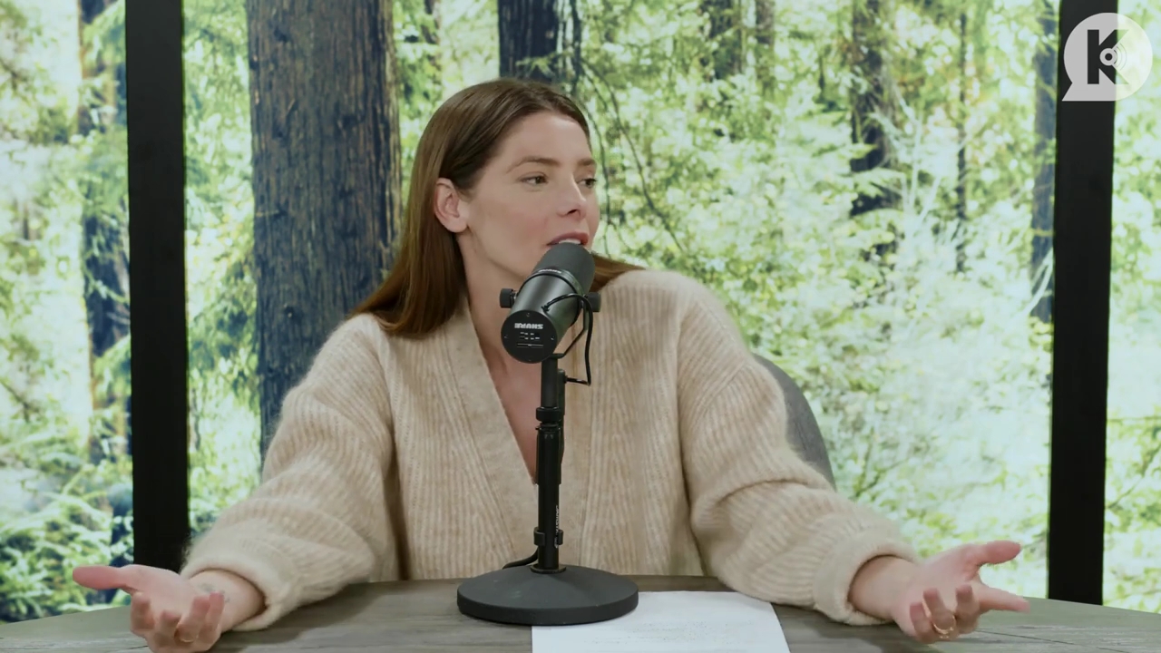 Ashley-Greene-dot-nl_TheTwilightEffect-Aflevering4KellanLutz1193.jpg Ashley-Greene-dot-nl_TheTwilightEffect-Aflevering4KellanLutz1193.jpg