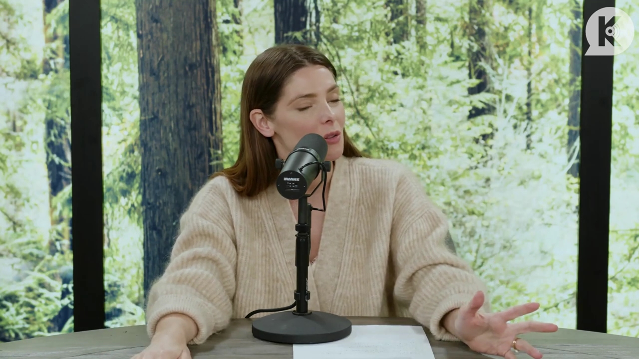 Ashley-Greene-dot-nl_TheTwilightEffect-Aflevering4KellanLutz1501.jpg Ashley-Greene-dot-nl_TheTwilightEffect-Aflevering4KellanLutz1501.jpg