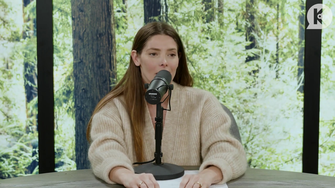 Ashley-Greene-dot-nl_TheTwilightEffect-Aflevering4KellanLutz1807.jpg Ashley-Greene-dot-nl_TheTwilightEffect-Aflevering4KellanLutz1807.jpg