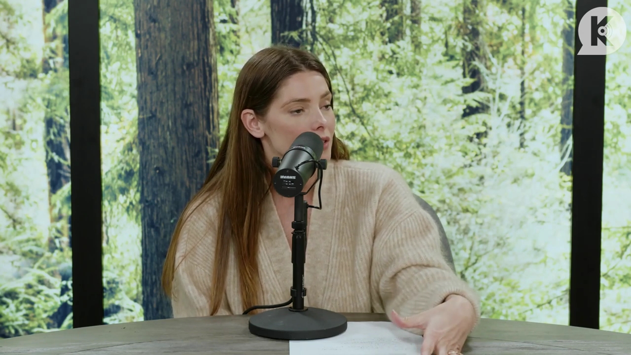 Ashley-Greene-dot-nl_TheTwilightEffect-Aflevering4KellanLutz1918.jpg Ashley-Greene-dot-nl_TheTwilightEffect-Aflevering4KellanLutz1918.jpg