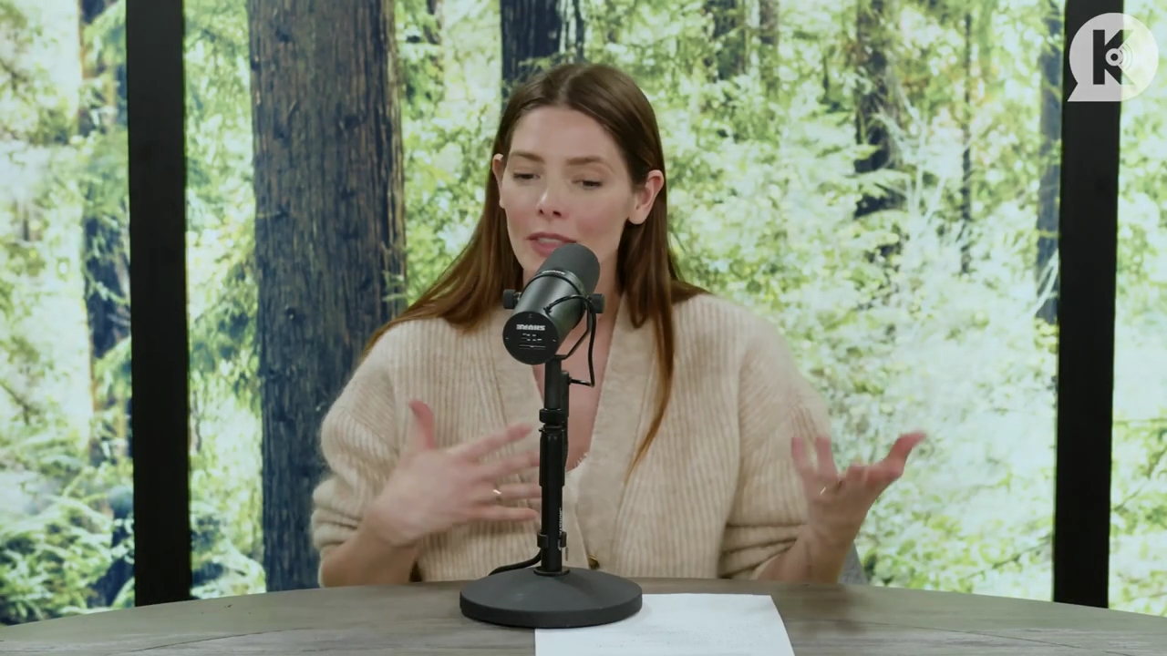 Ashley-Greene-dot-nl_TheTwilightEffect-Aflevering4KellanLutz2832.jpg Ashley-Greene-dot-nl_TheTwilightEffect-Aflevering4KellanLutz2832.jpg