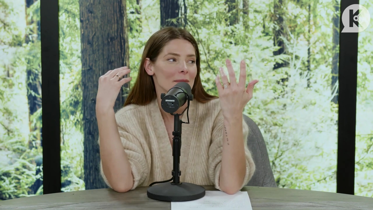 Ashley-Greene-dot-nl_TheTwilightEffect-Aflevering4KellanLutz3130.jpg Ashley-Greene-dot-nl_TheTwilightEffect-Aflevering4KellanLutz3130.jpg