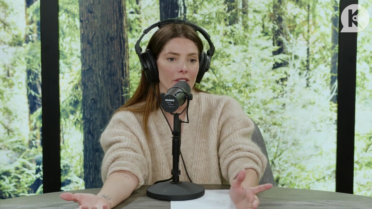 Ashley-Greene-dot-nl_TheTwilightEffect-Aflevering4KellanLutz3785.jpg Ashley-Greene-dot-nl_TheTwilightEffect-Aflevering4KellanLutz3785.jpg