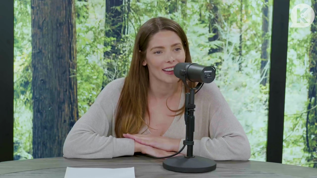 Ashley-Greene-dot-nl_TheTwilightEffect-Aflevering5PeterFacinelli0031.jpg