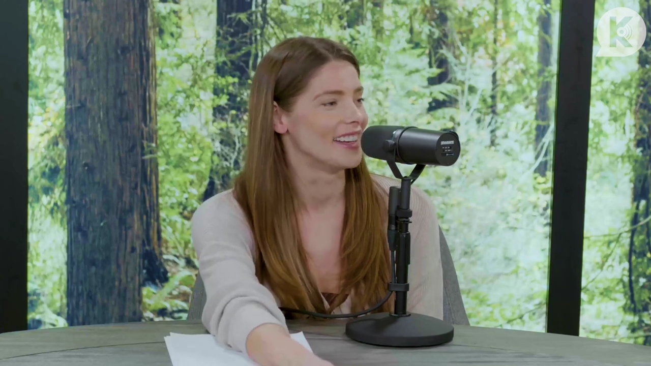 Ashley-Greene-dot-nl_TheTwilightEffect-Aflevering5PeterFacinelli0328.jpg Ashley-Greene-dot-nl_TheTwilightEffect-Aflevering5PeterFacinelli0328.jpg