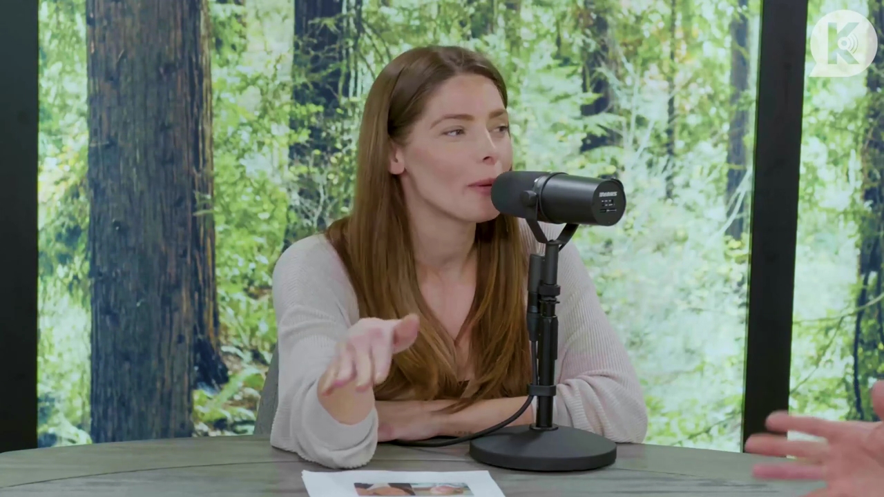 Ashley-Greene-dot-nl_TheTwilightEffect-Aflevering5PeterFacinelli0492.jpg Ashley-Greene-dot-nl_TheTwilightEffect-Aflevering5PeterFacinelli0492.jpg