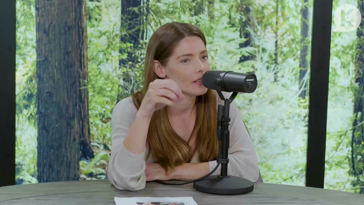 Ashley-Greene-dot-nl_TheTwilightEffect-Aflevering5PeterFacinelli0682.jpg Ashley-Greene-dot-nl_TheTwilightEffect-Aflevering5PeterFacinelli0682.jpg