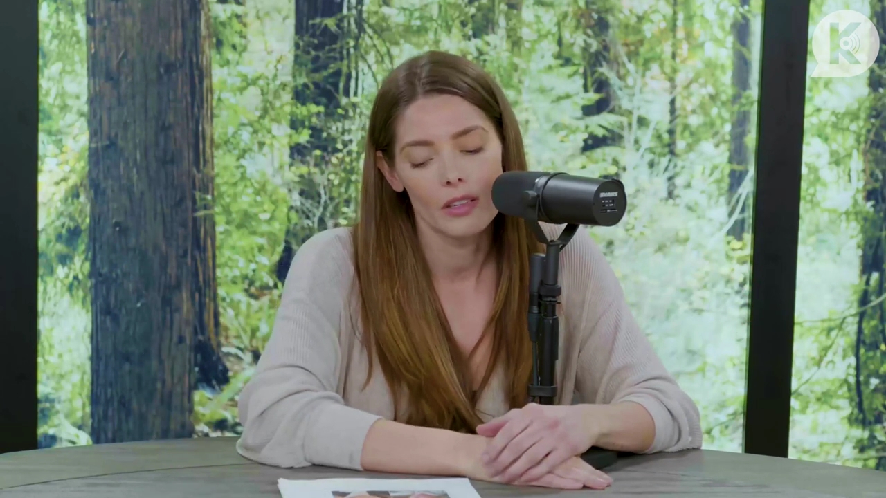 Ashley-Greene-dot-nl_TheTwilightEffect-Aflevering5PeterFacinelli0687.jpg Ashley-Greene-dot-nl_TheTwilightEffect-Aflevering5PeterFacinelli0687.jpg