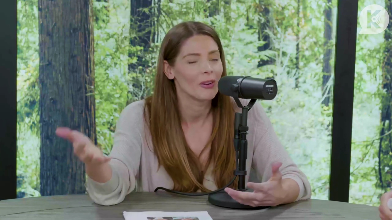 Ashley-Greene-dot-nl_TheTwilightEffect-Aflevering5PeterFacinelli0695.jpg Ashley-Greene-dot-nl_TheTwilightEffect-Aflevering5PeterFacinelli0695.jpg