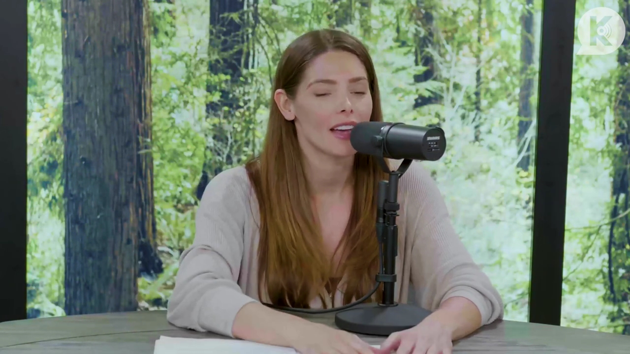 Ashley-Greene-dot-nl_TheTwilightEffect-Aflevering5PeterFacinelli0846.jpg Ashley-Greene-dot-nl_TheTwilightEffect-Aflevering5PeterFacinelli0846.jpg