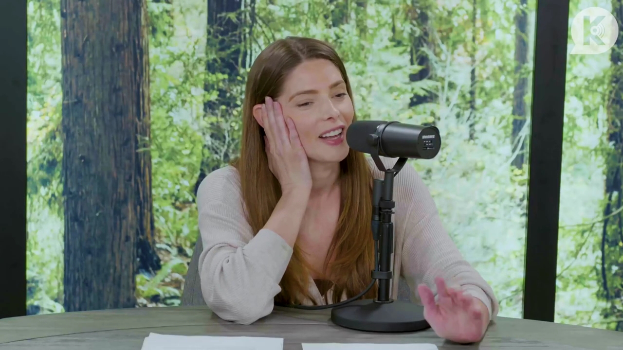 Ashley-Greene-dot-nl_TheTwilightEffect-Aflevering5PeterFacinelli0865.jpg Ashley-Greene-dot-nl_TheTwilightEffect-Aflevering5PeterFacinelli0865.jpg