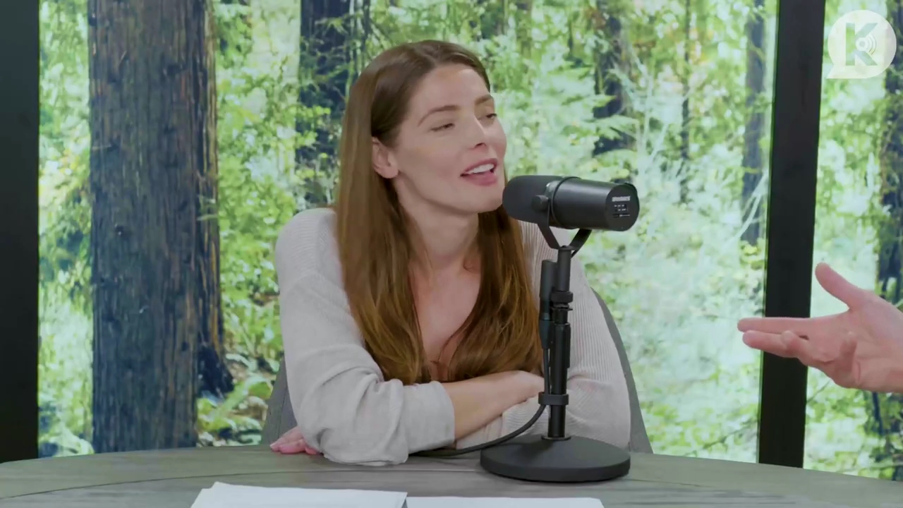 Ashley-Greene-dot-nl_TheTwilightEffect-Aflevering5PeterFacinelli1375.jpg