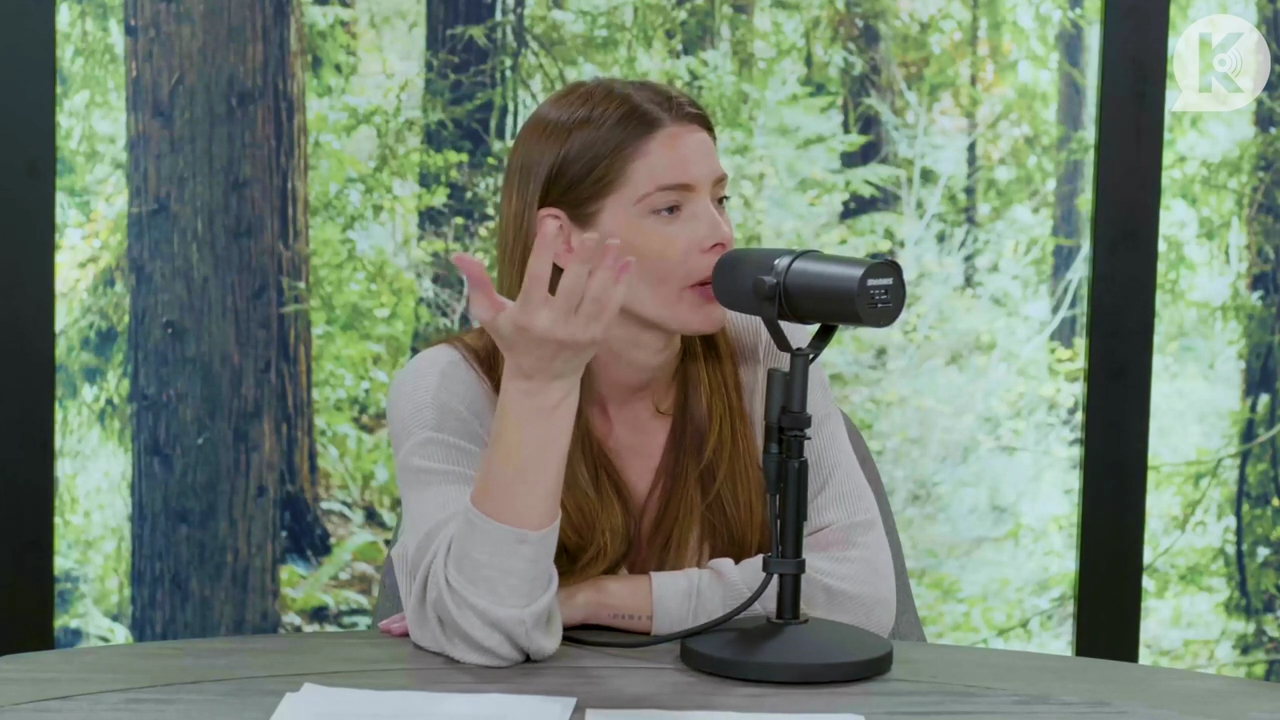 Ashley-Greene-dot-nl_TheTwilightEffect-Aflevering5PeterFacinelli1525.jpg