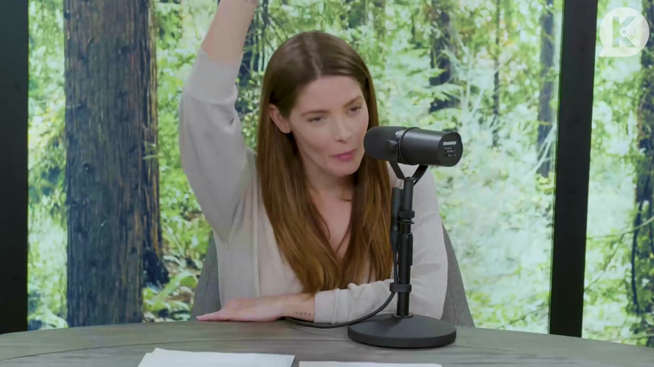 Ashley-Greene-dot-nl_TheTwilightEffect-Aflevering5PeterFacinelli1612.jpg